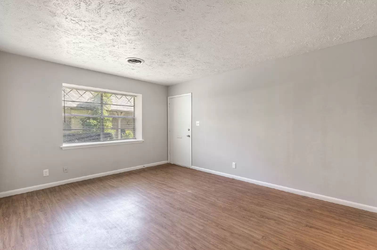 Property Image 87