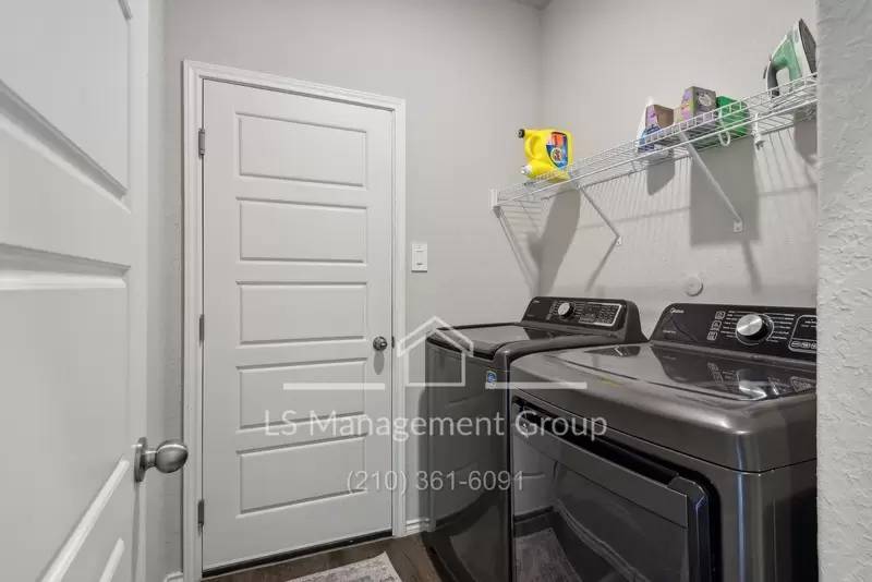 Property Image 46