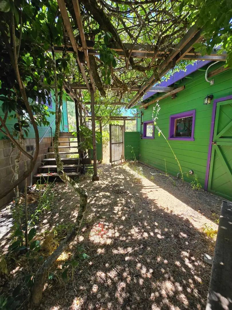 Property Image 32