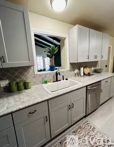 Property Image 178
