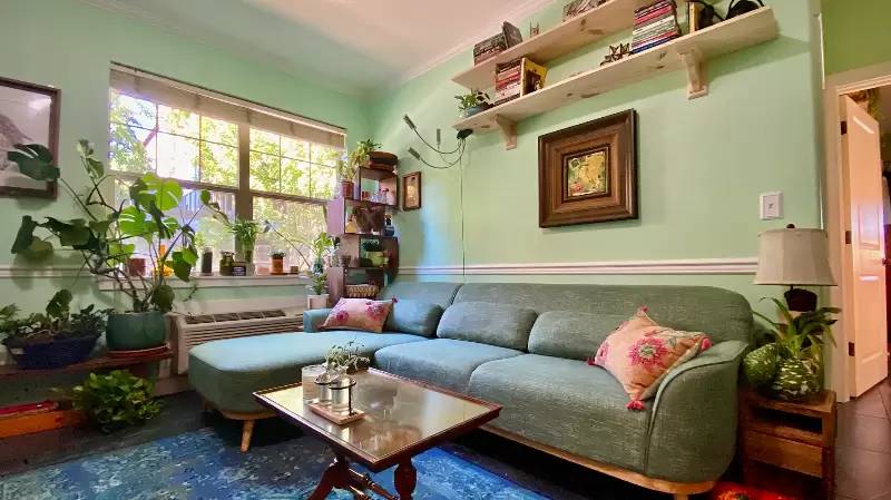 Property Image 4