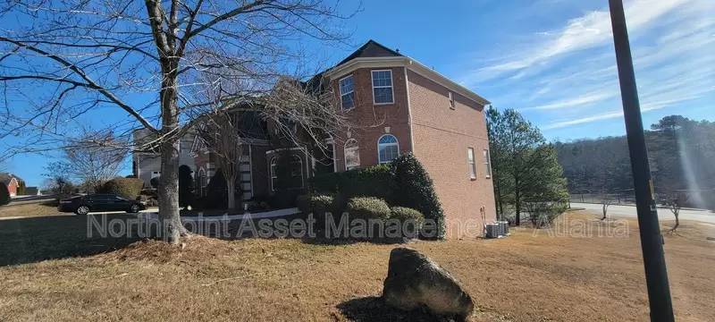 Property Image 4