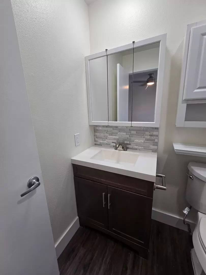 Property Image 78