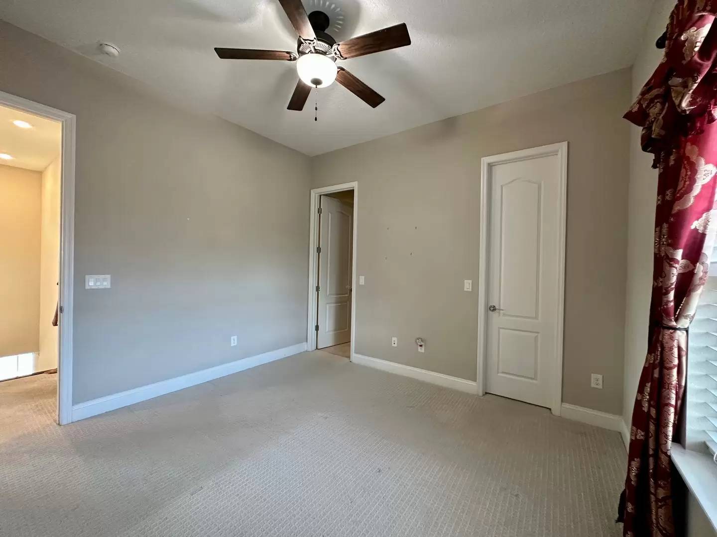Property Image 77