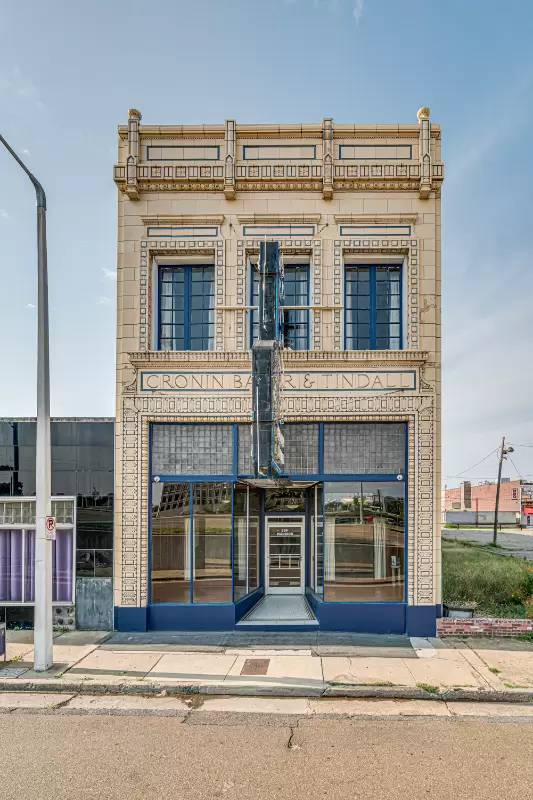 Property Image 1