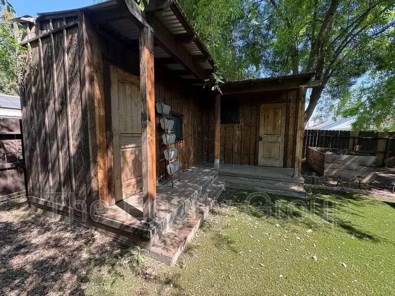 Property Image 37