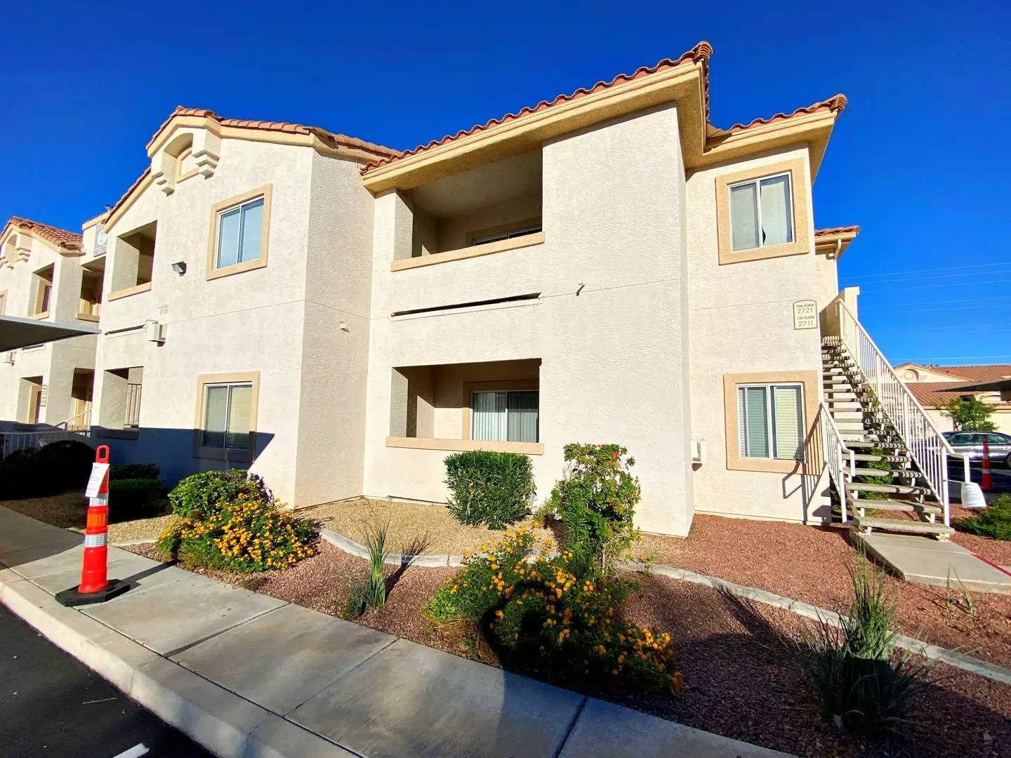 cover background