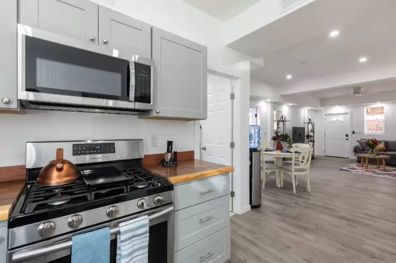 Property Image 6