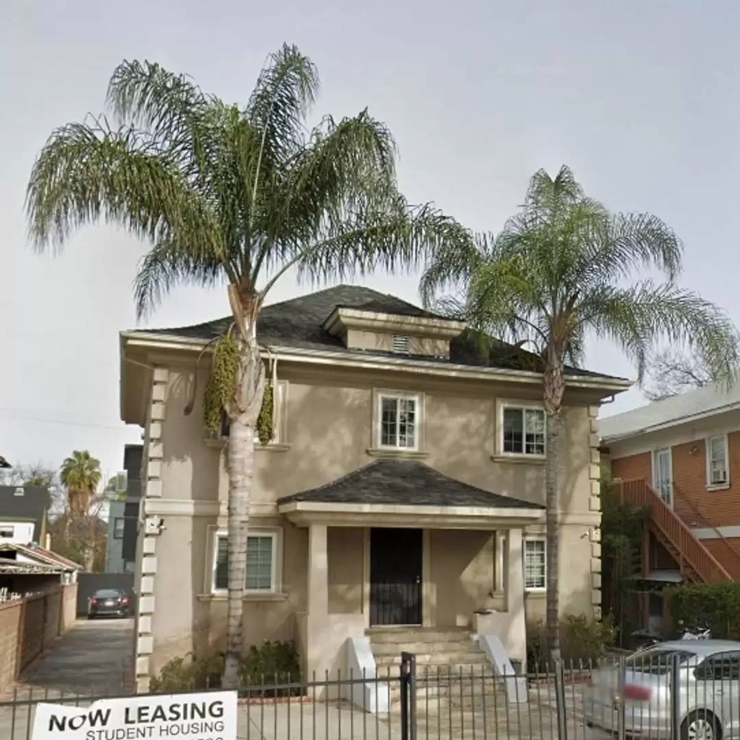Property Image 1