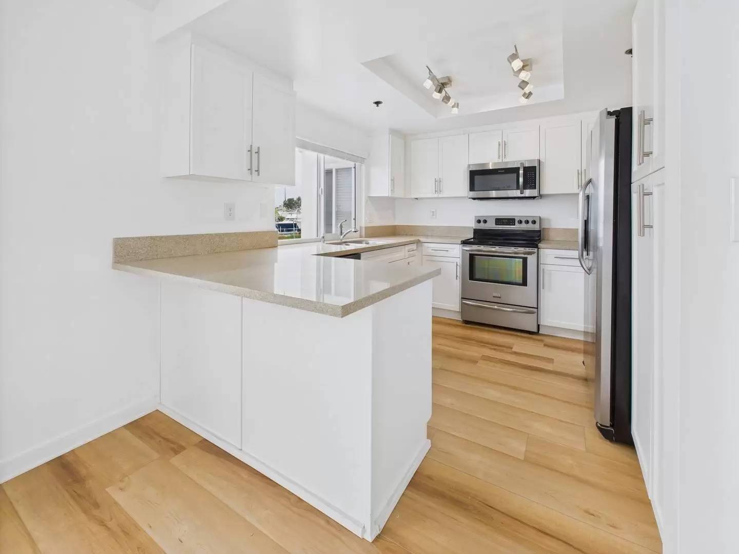 Property Image 116