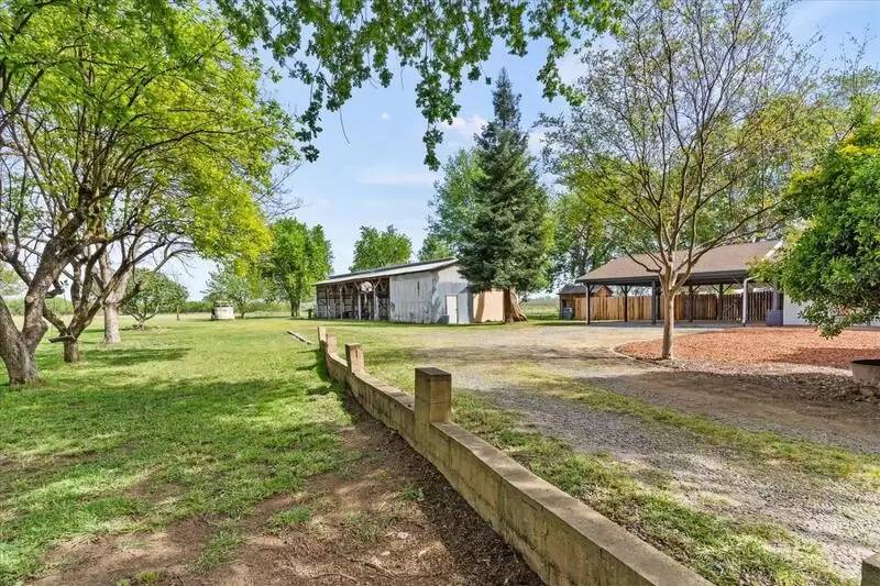Property Image 43