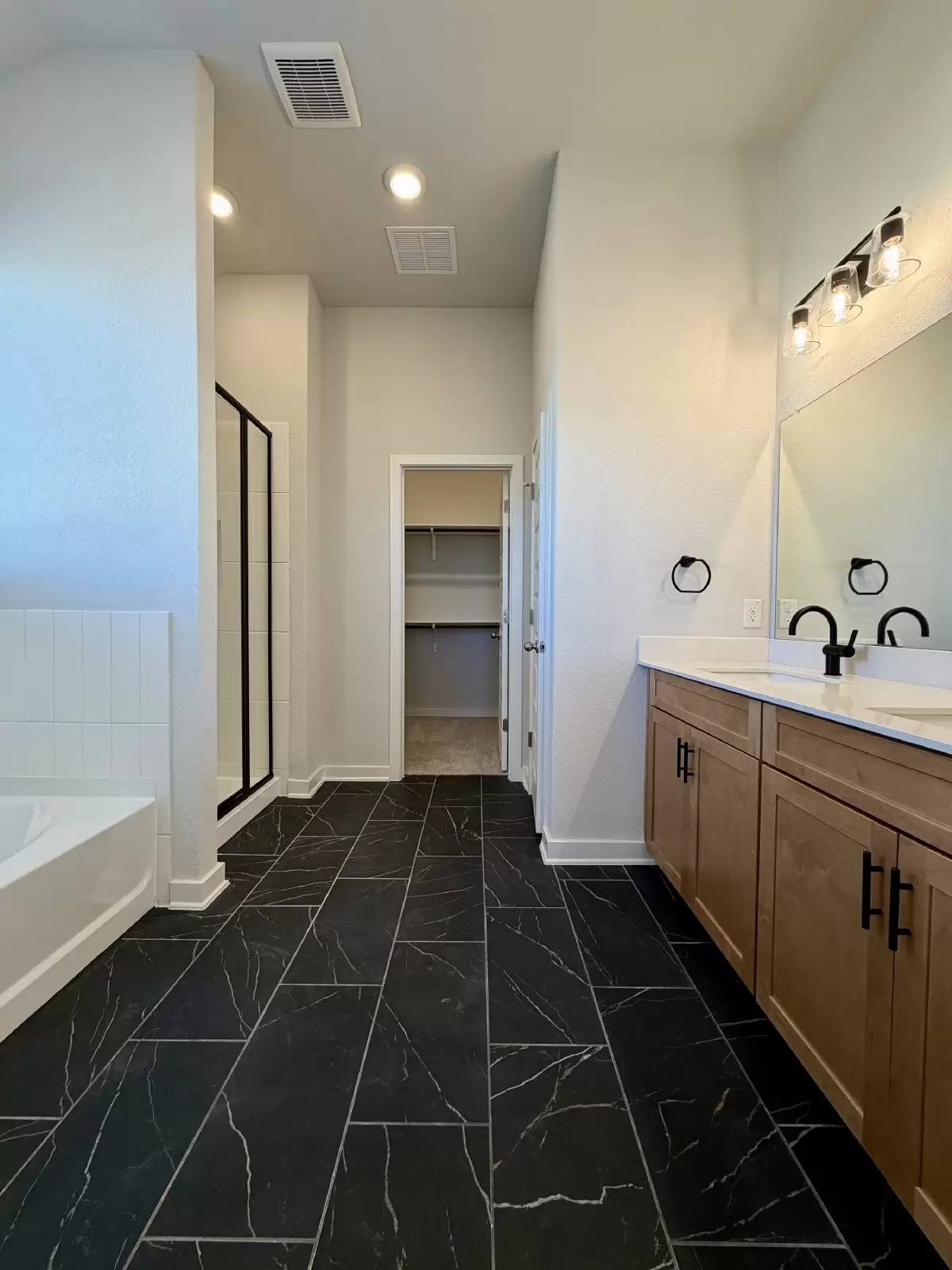 Property Image 76