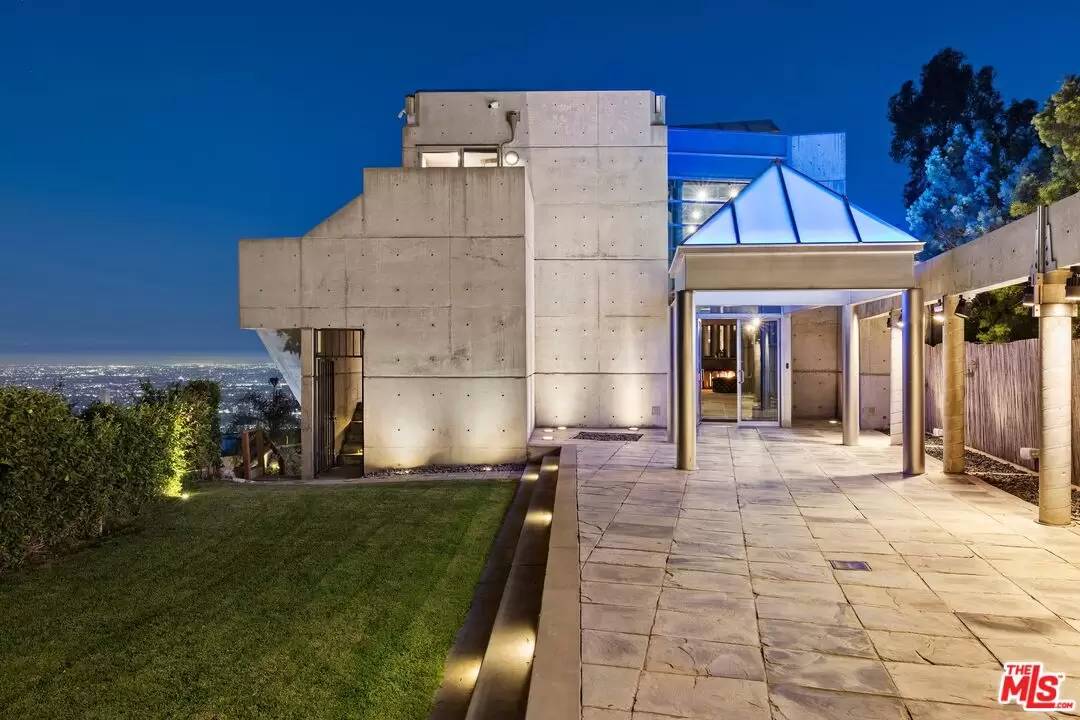 Property Image 36
