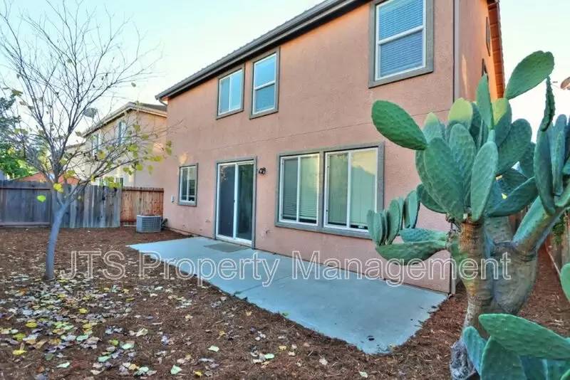 Property Image 79