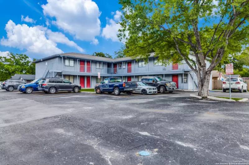 Property Image 1