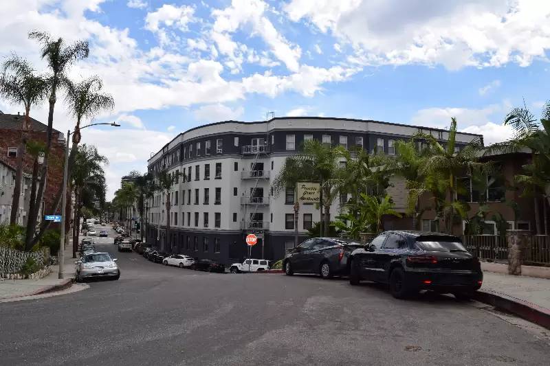 Property Image 1