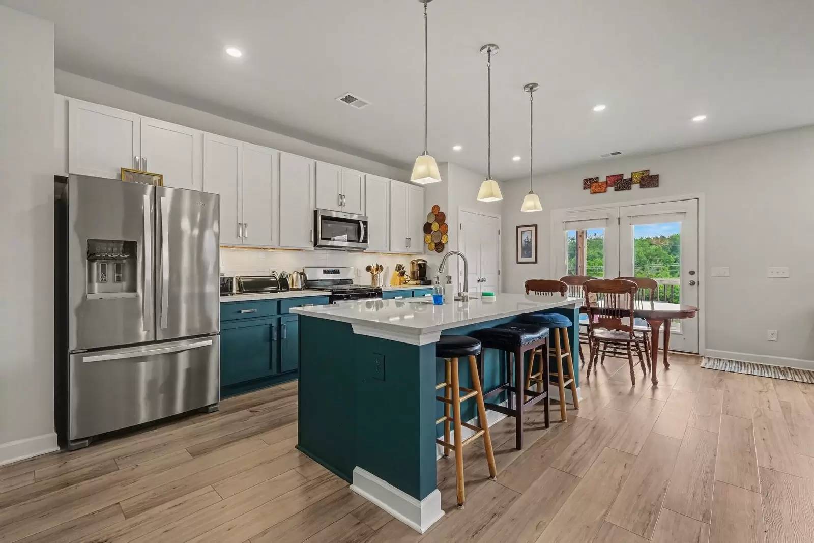 Property Image 4