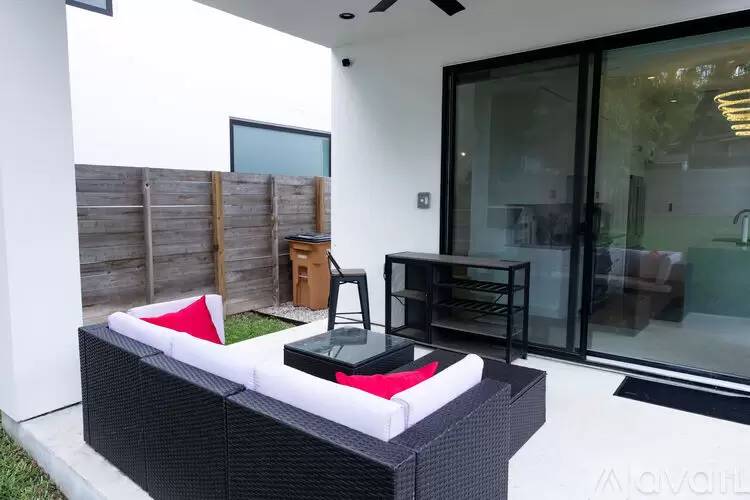 Property Image 56