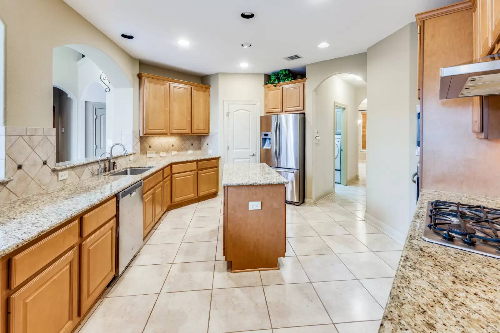 Property Image 4