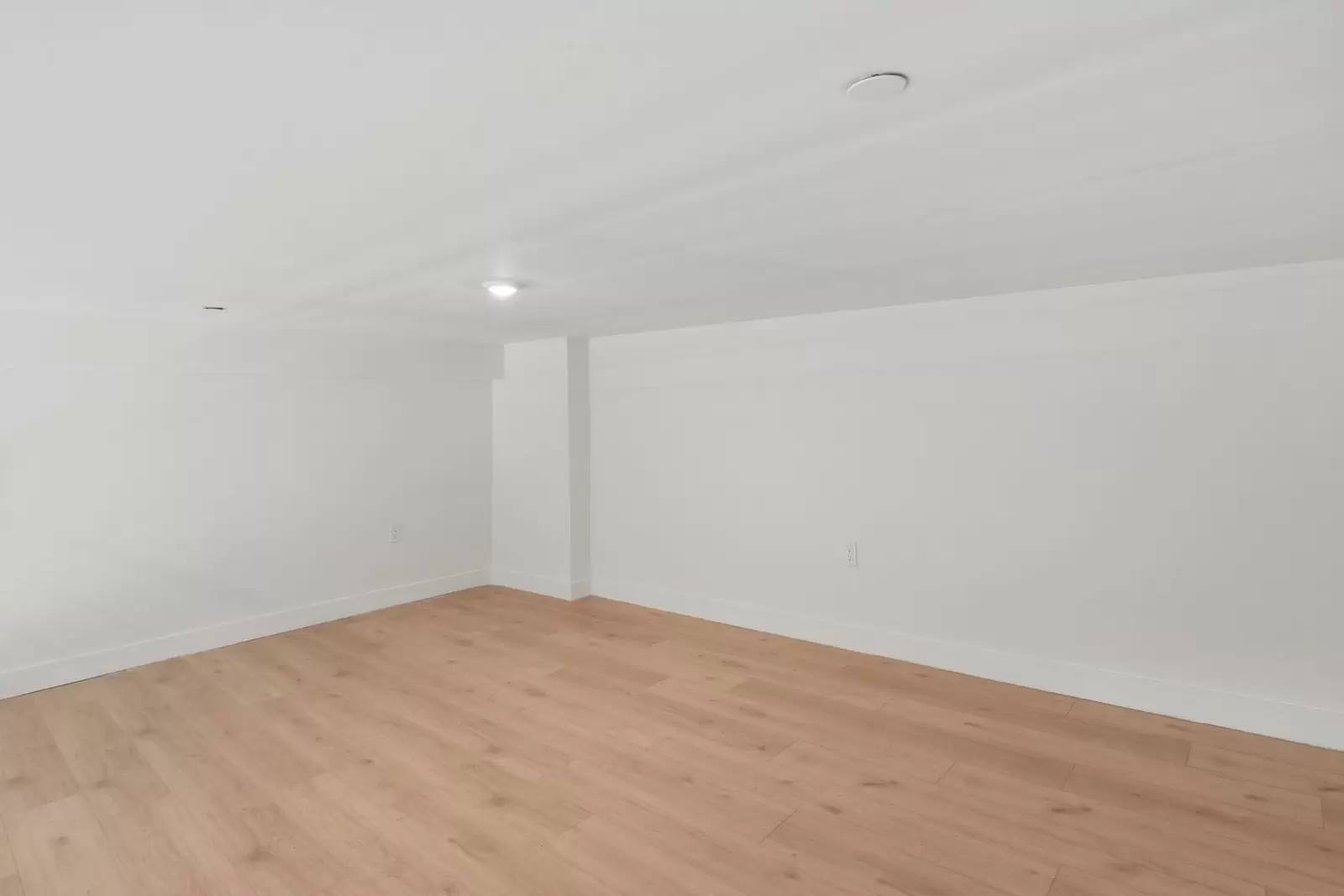 Property Image 74