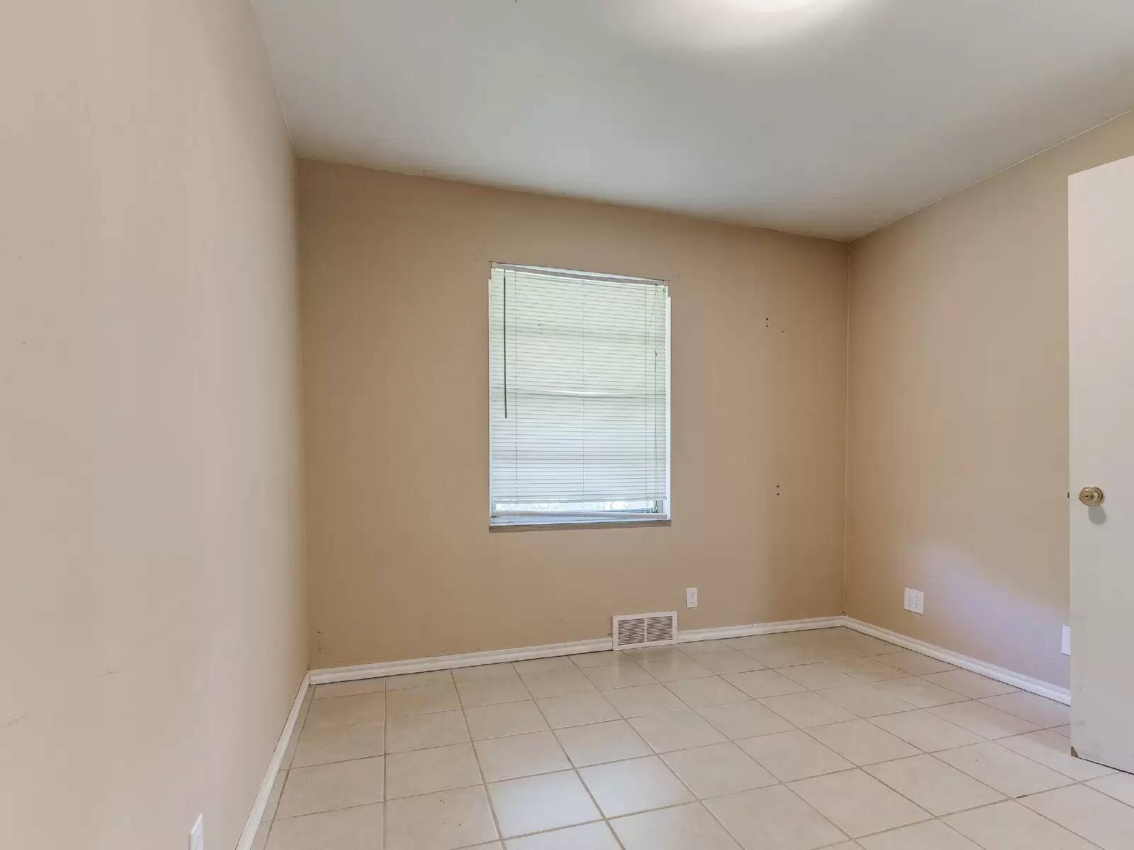 Property Image 70