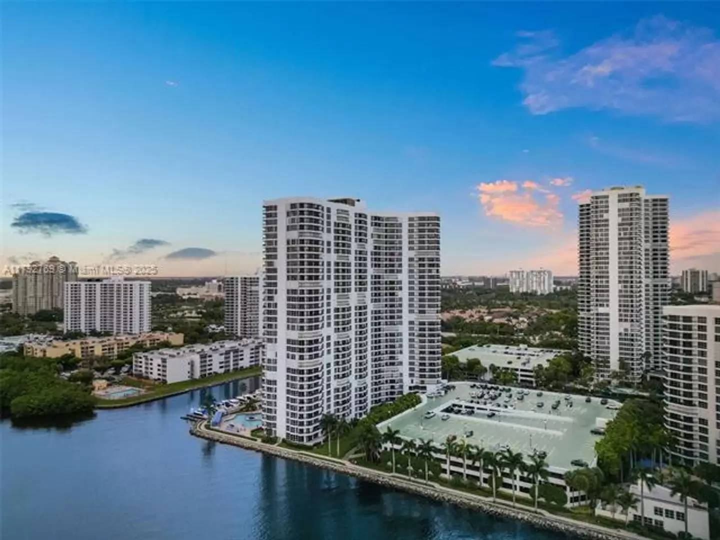 cover background