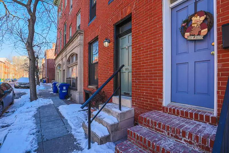 Property Image 4