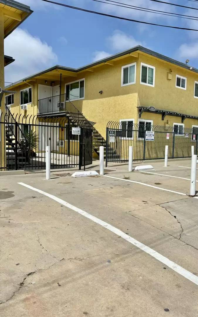 Property Image 1