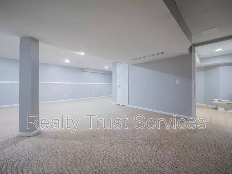 Property Image 79