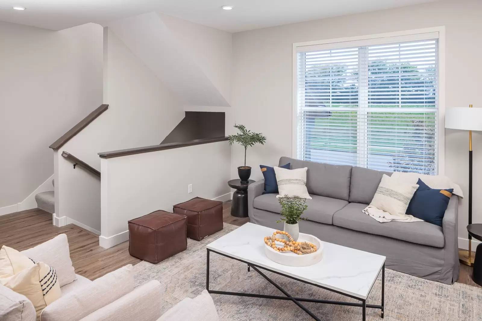 Property Image 100