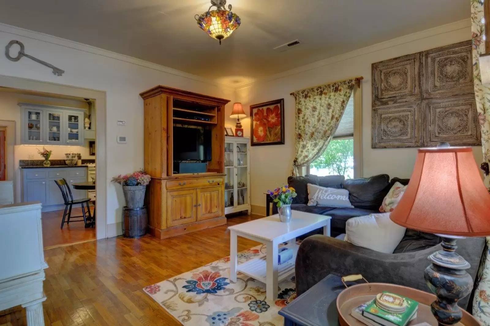 Property Image 8