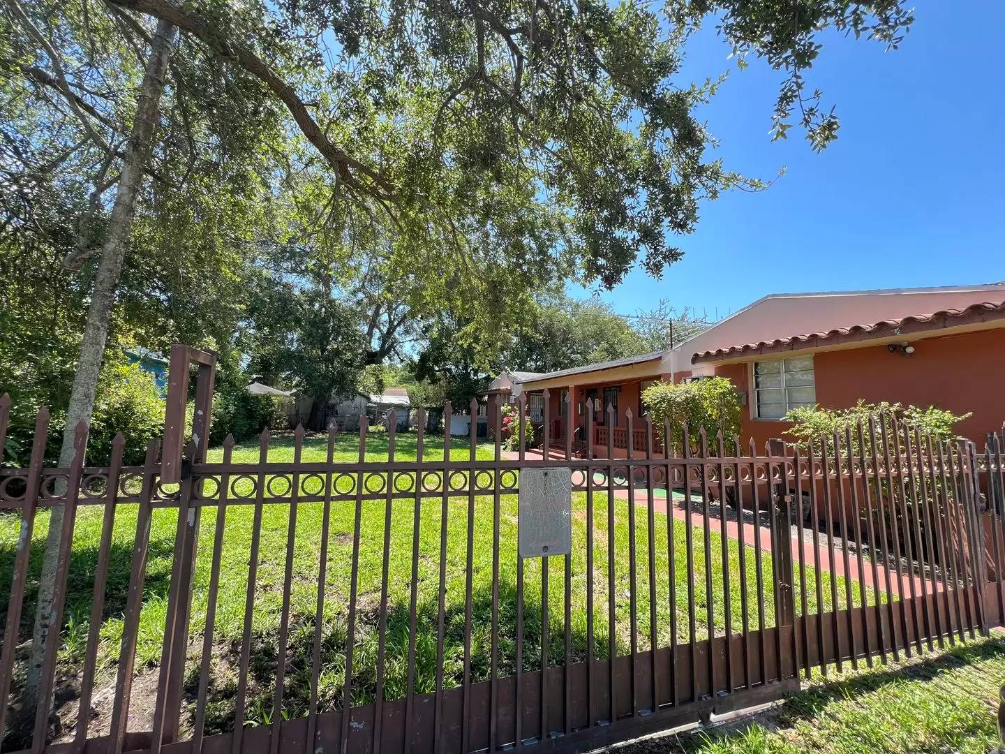 Property Image 8
