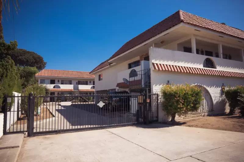 Property Image 1