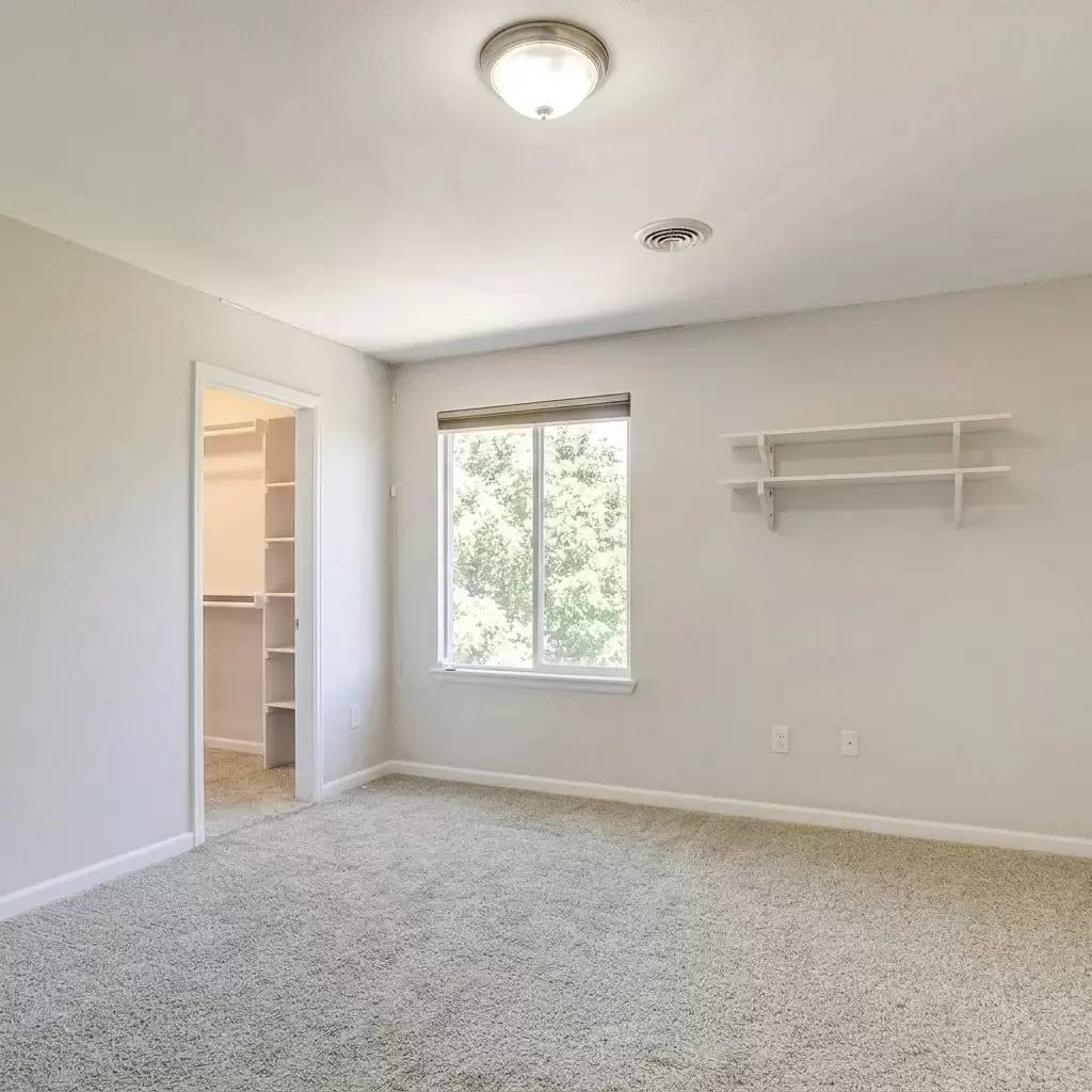 Property Image 92
