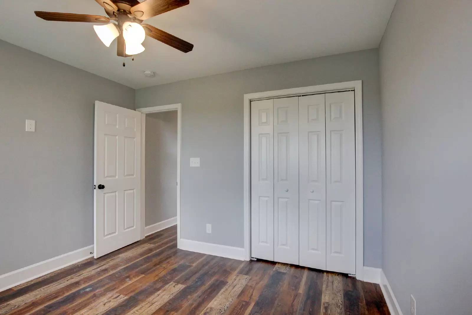 Property Image 100