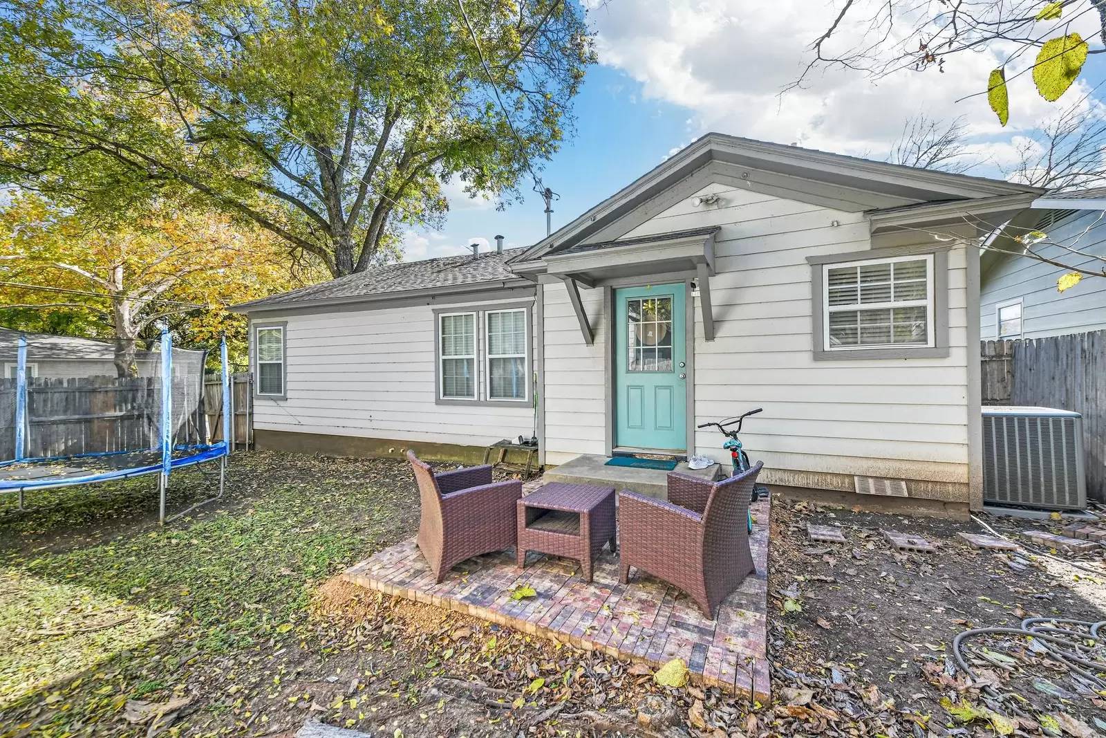 Property Image 4