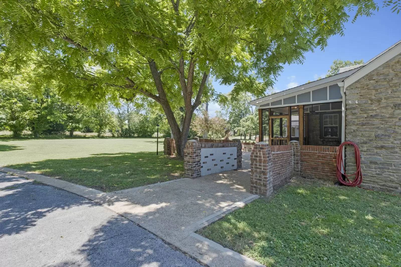 Property Image 60