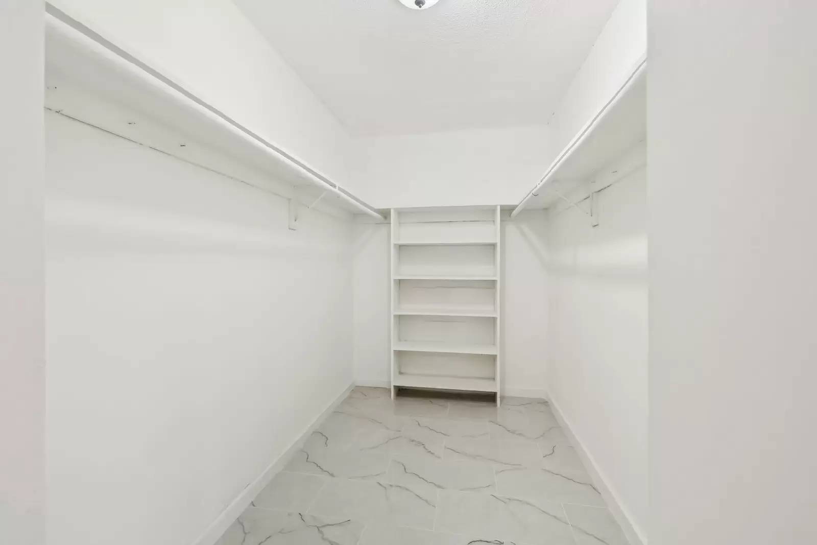 Property Image 87
