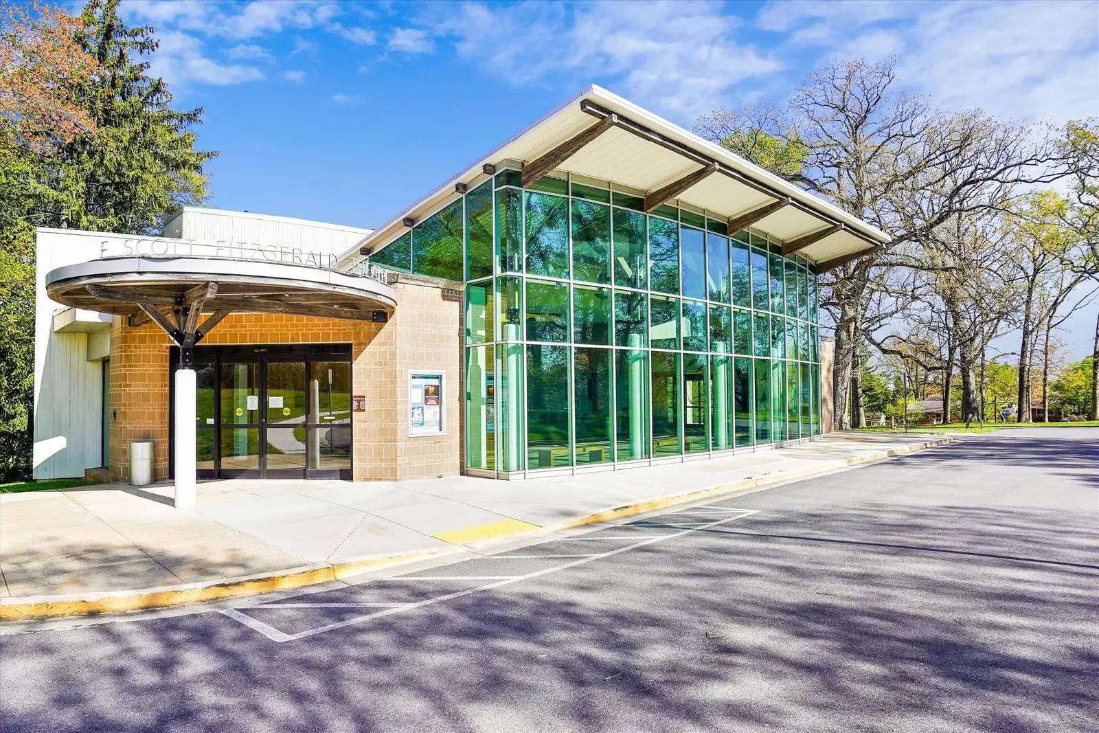 Property Image 100