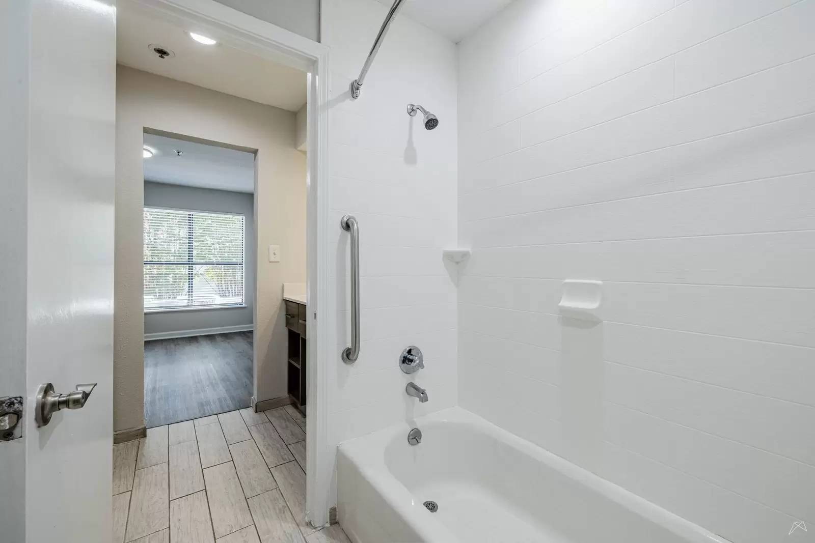 Property Image 80