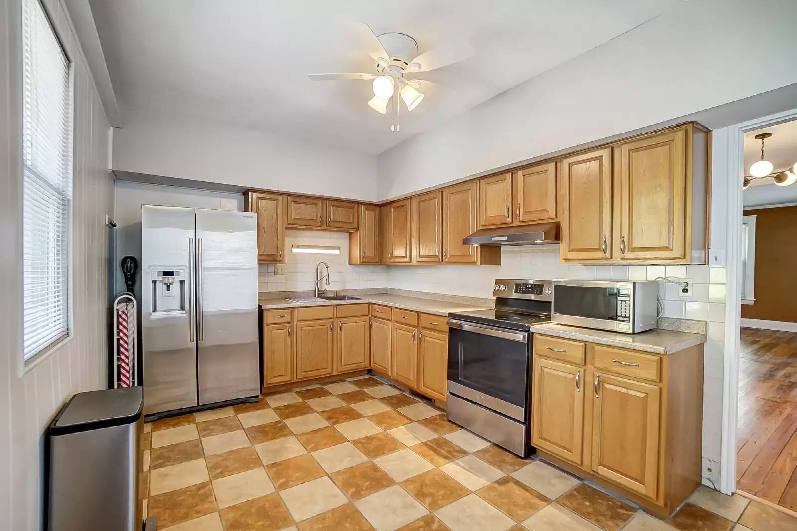 Property Image 8