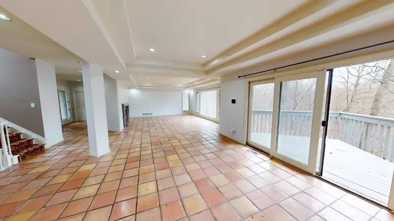 Property Image 85