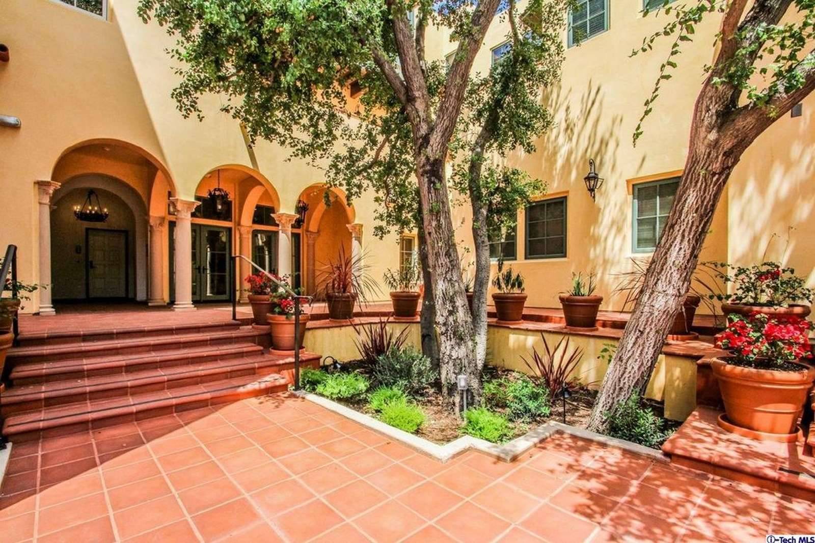 Property Image 61