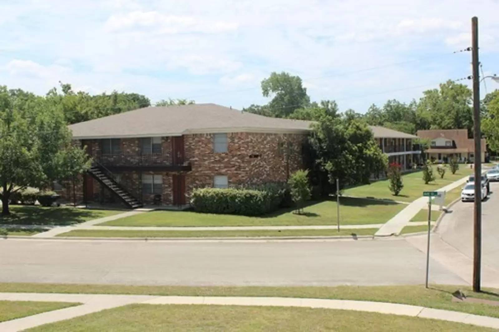 Property Image 1
