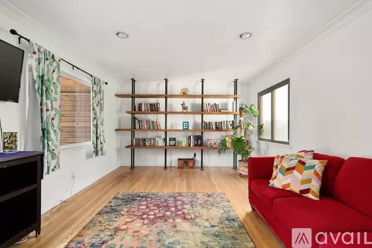 Property Image 7