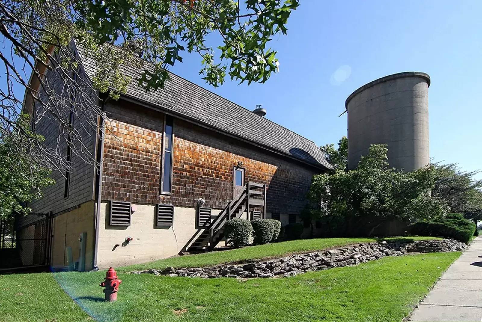 Property Image 8