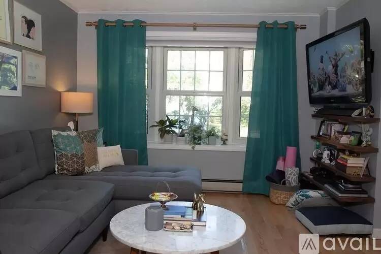 Property Image 6
