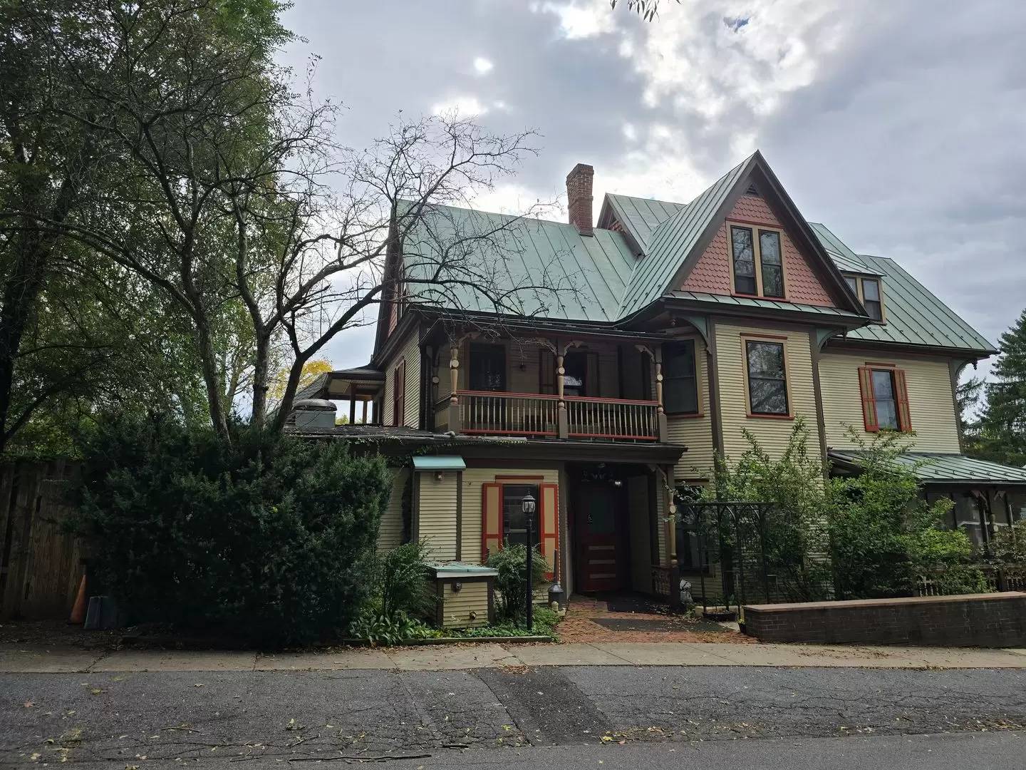 Property Image 1