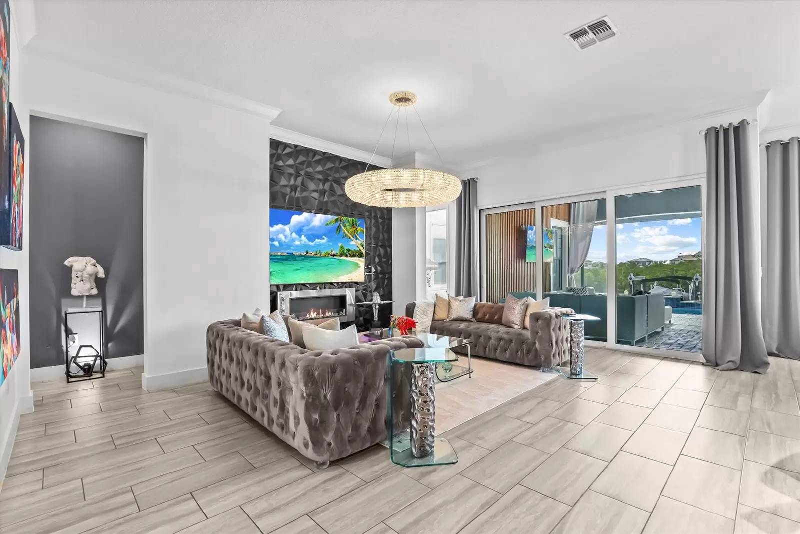 Property Image 93