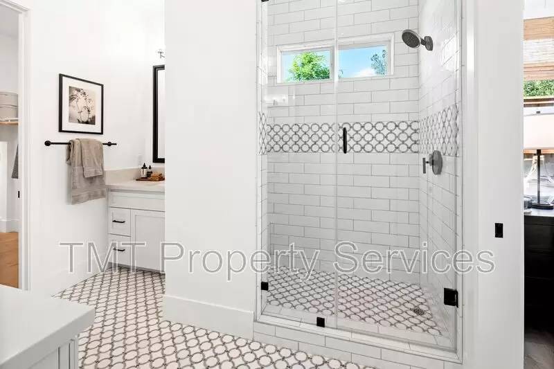 Property Image 66